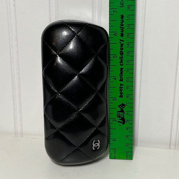 Reg. Chanel Sunglasses Eyeglass Quilted Tufted Case, Storage bag, box, cloth LN main image 12
